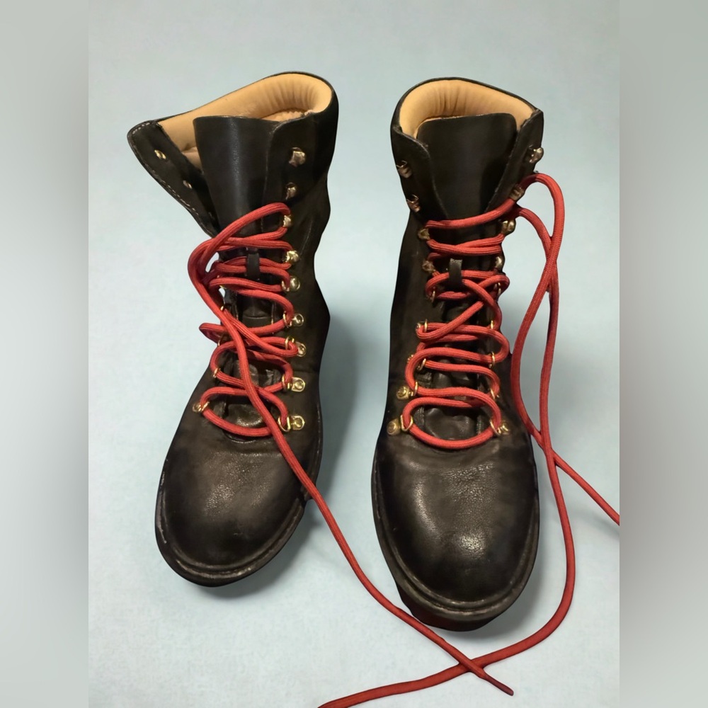 GH Bass Harlequin F18 Womens 8M Black Leather Hiking Boots Red Laces Lug Sole